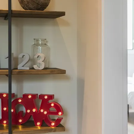Apartment Four Petals Boutique *