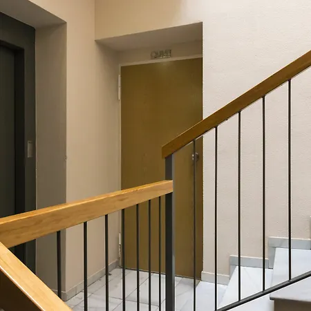 Four Petals Boutique Apartment *